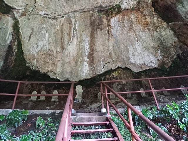 洞窟2