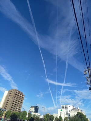 飛行機雲