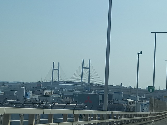 ベイブリッジ