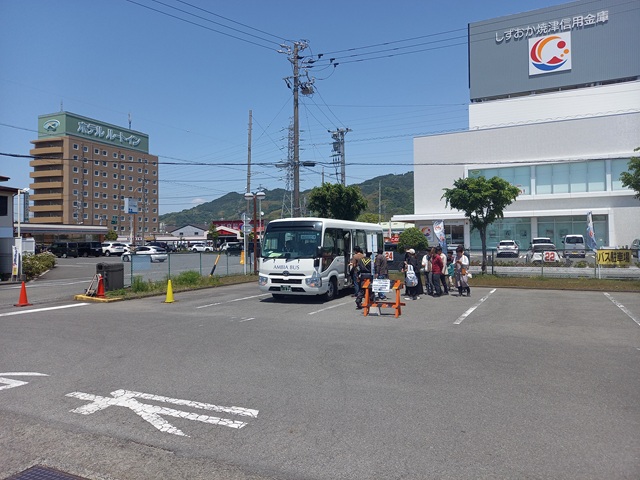 バス2