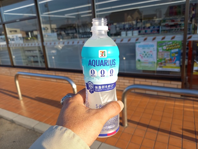 コンビニ
