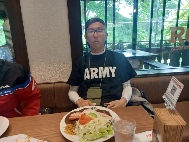山川さん