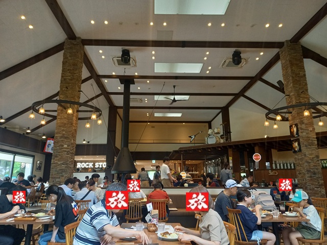 店内