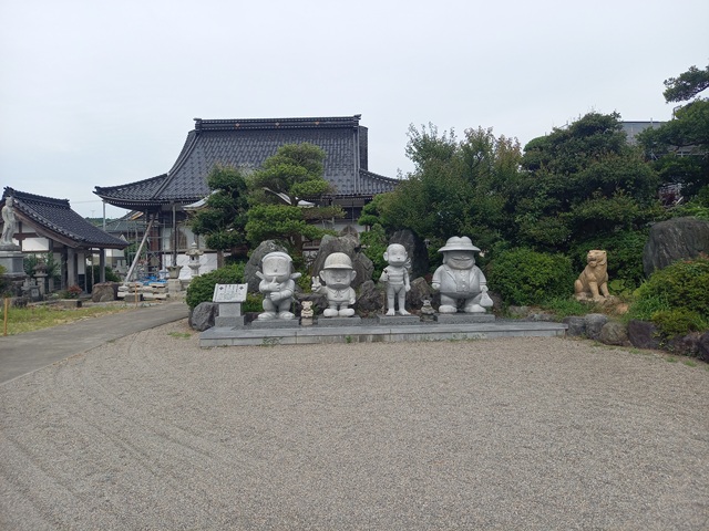石像