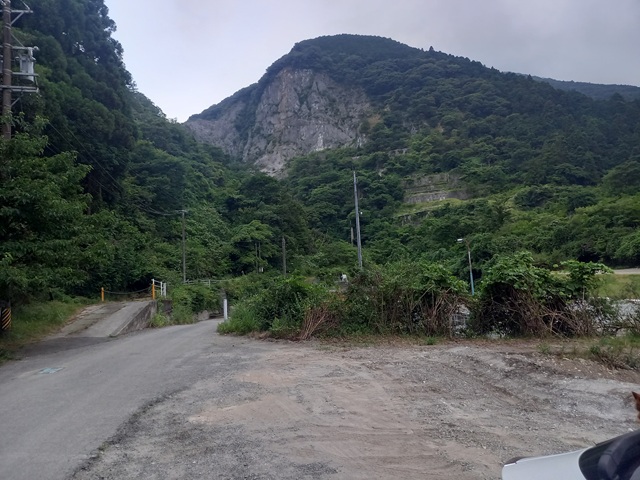 山
