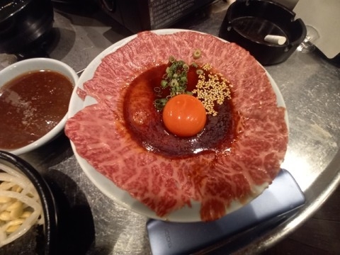 ユッケ